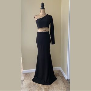 NWT Windsor 2 piece black dress